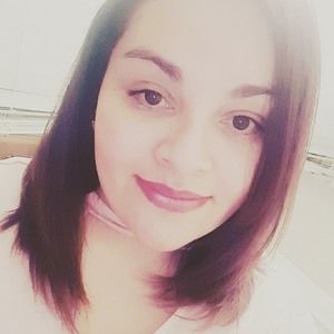 Meet your Posher, Adriana